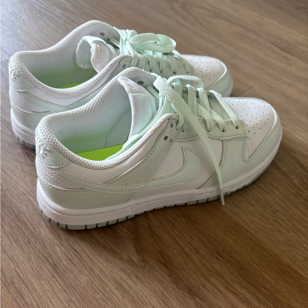 Women's Nike Dunks